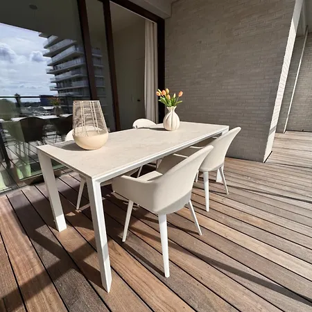 Apartment Fortesse - Luxury Near The Sea With Parking Ostend