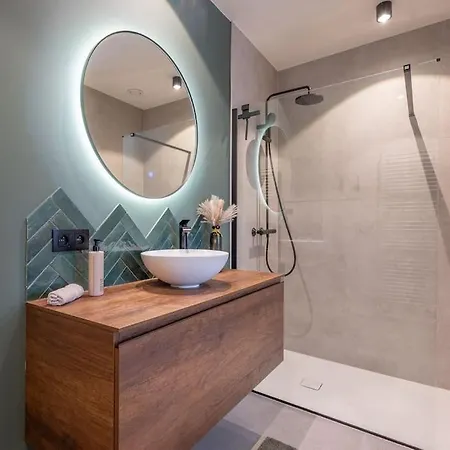 Fortesse - Luxury Near The Sea With Parking * Ostend